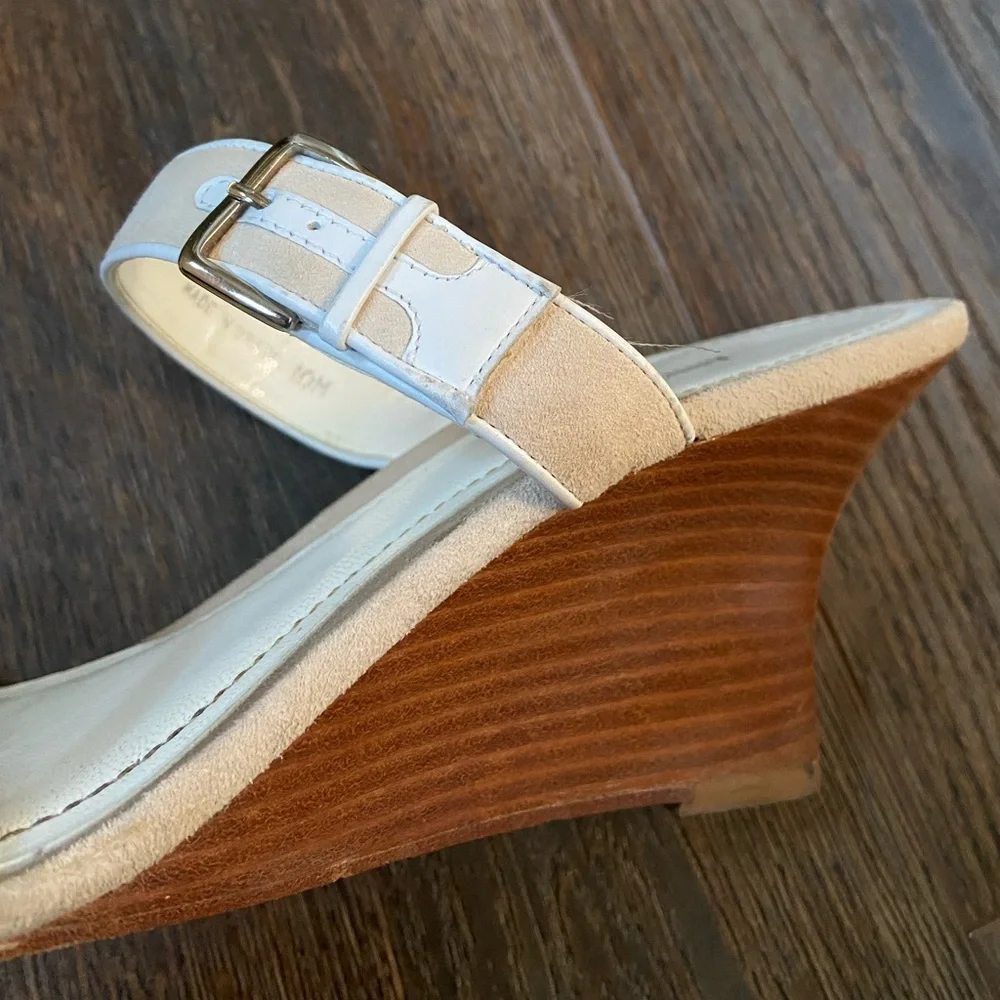 Ann Taylor tan and cream suede wedges